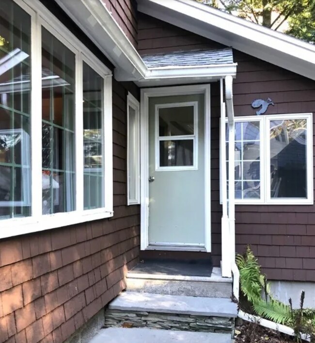 Building Photo - 4 Irving Pl