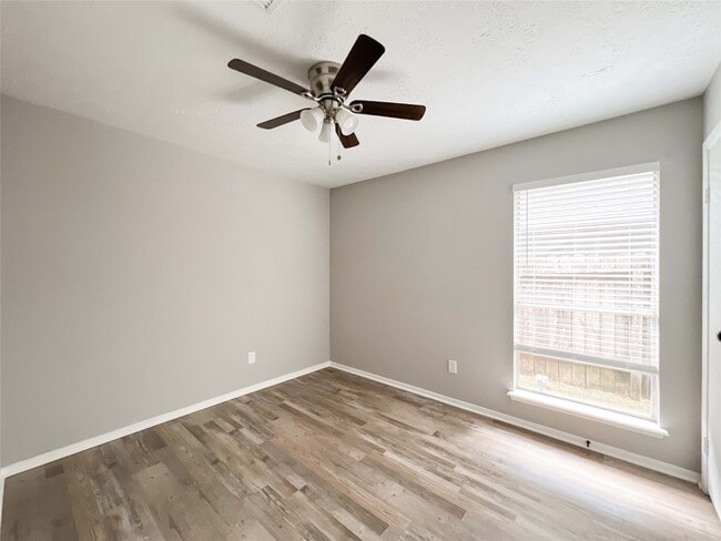 Building Photo - 11007 Tobasa Ct