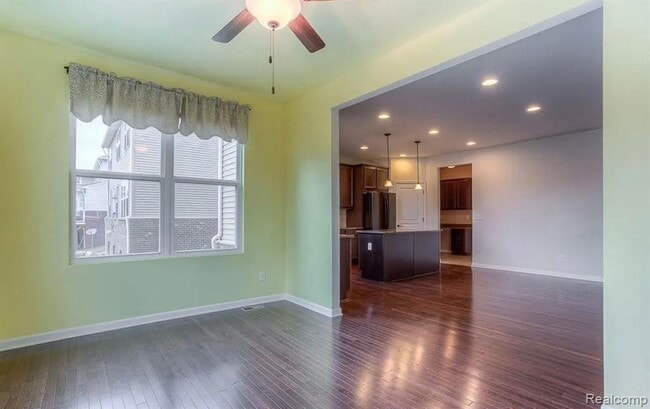 Building Photo - 29845 Macintosh Ln