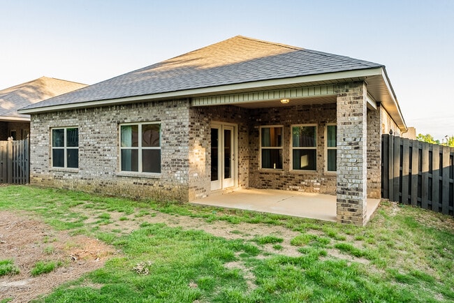 Building Photo - 173 Heritage Brook Dr