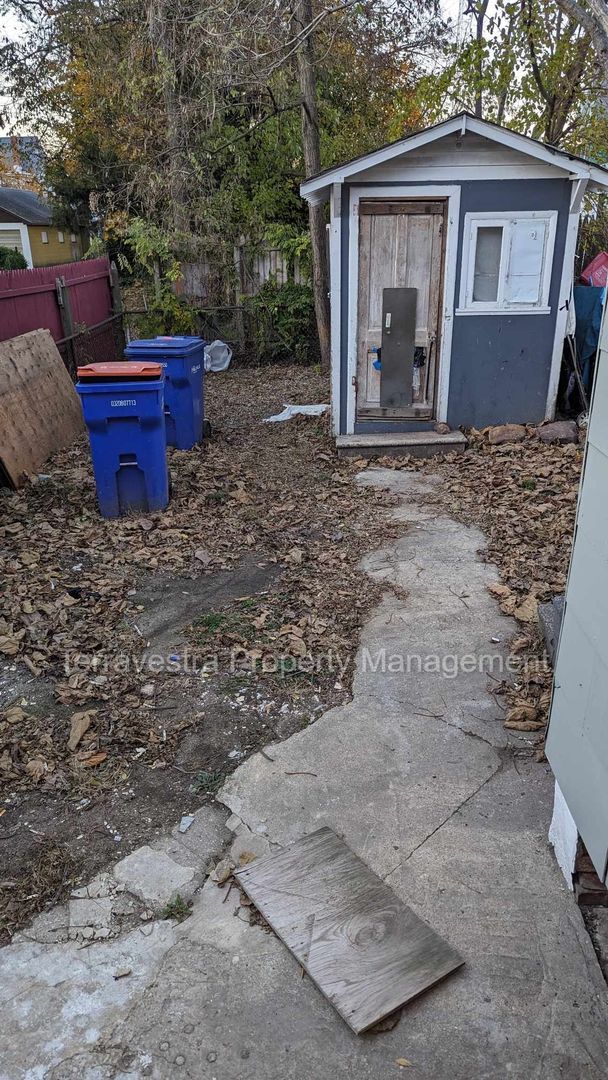 Building Photo - 3 Bed with a bonus finished attic in Millville! Eligible for $500 Security Deposit.