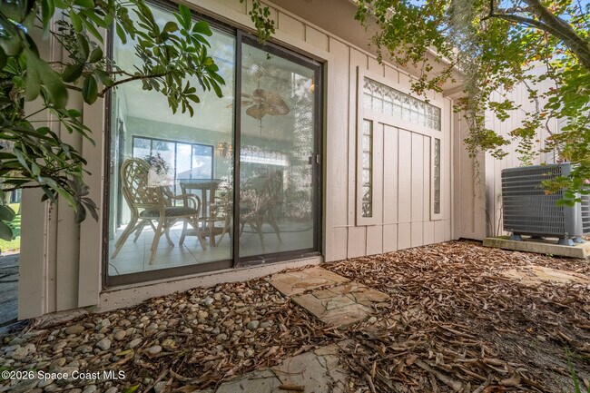 Building Photo - 1248 Admiralty Blvd