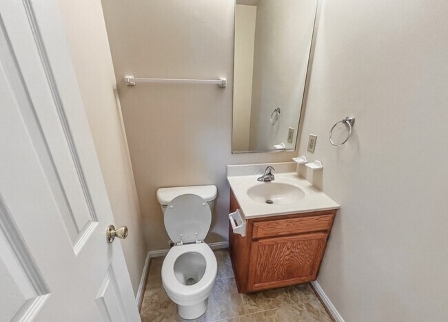 Building Photo - 3607 Harbor Rd