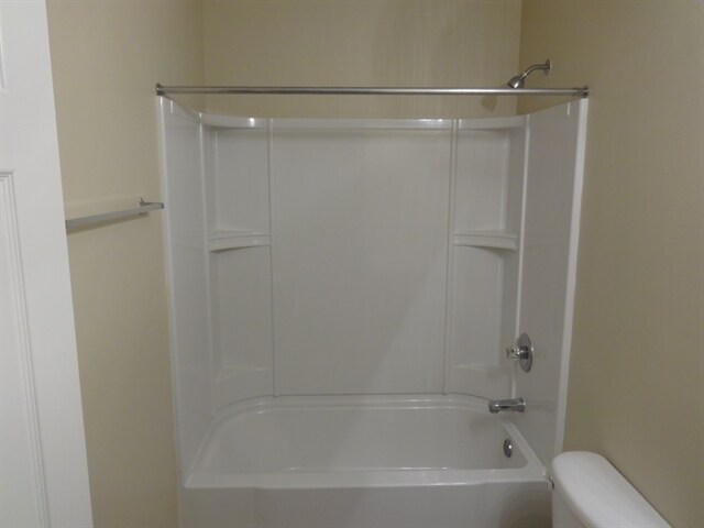 Building Photo - 6421 Pinewood Hills Dr