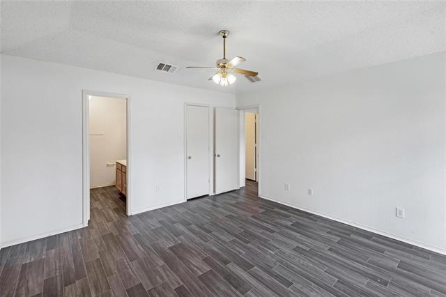 Building Photo - 7024 Negril Ct