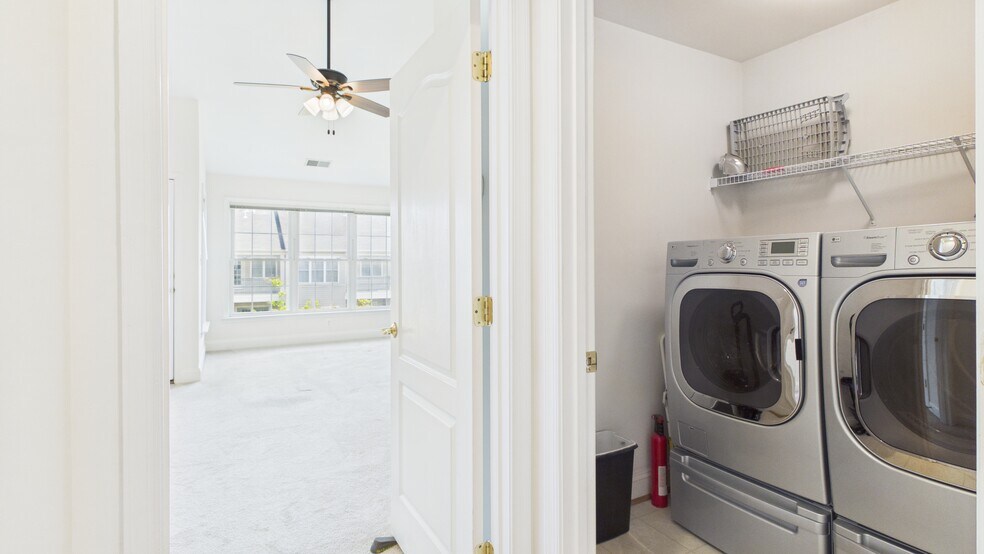 Building Photo - 25807 Turlough Ter