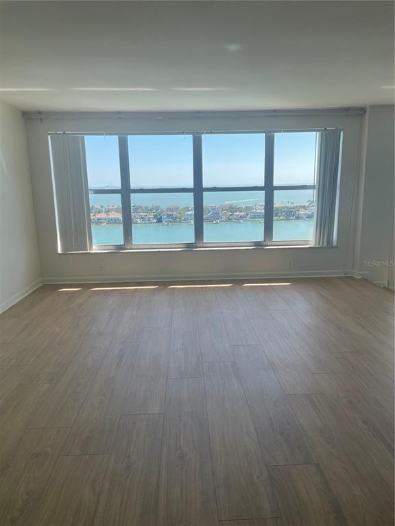 Building Photo - 5200 Brittany Dr S