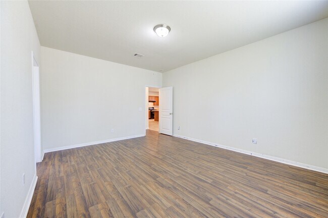 Building Photo - 5318 Hickory Harvest Dr