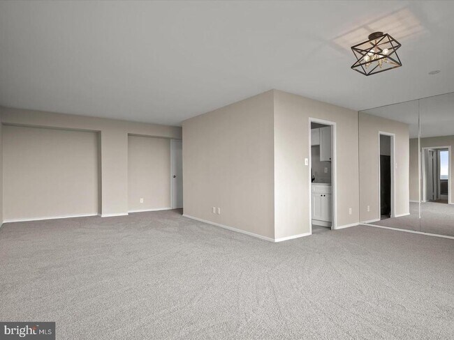 Building Photo - 9701 Fields Rd