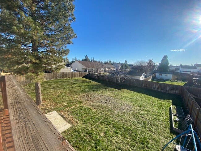 Building Photo - Single Family Home for Rent - 4 Bedroom, 2 Bathroom Located in Cheney!