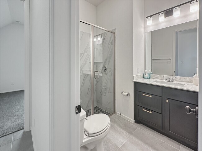 Building Photo - 5603 Ash Vly Dr