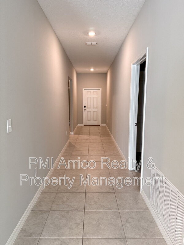 Building Photo - 12903 Wildflower Meadow Dr