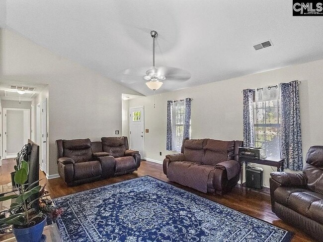 Building Photo - 21 Rosepine Dr