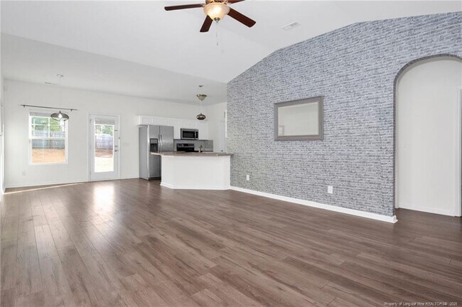 Building Photo - 1427 Janike Ln