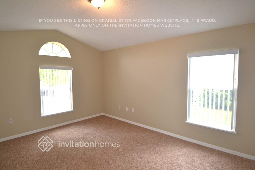 Building Photo - 5148 Laval Dr