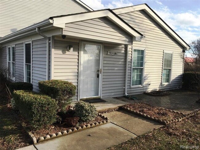 Primary Photo - 28302 Raleigh Crescent Dr