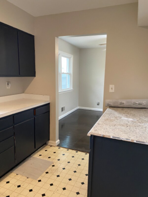 Building Photo - 816 French St