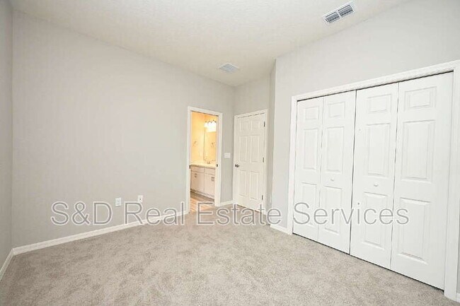 Building Photo - 1731 Oceania Ave