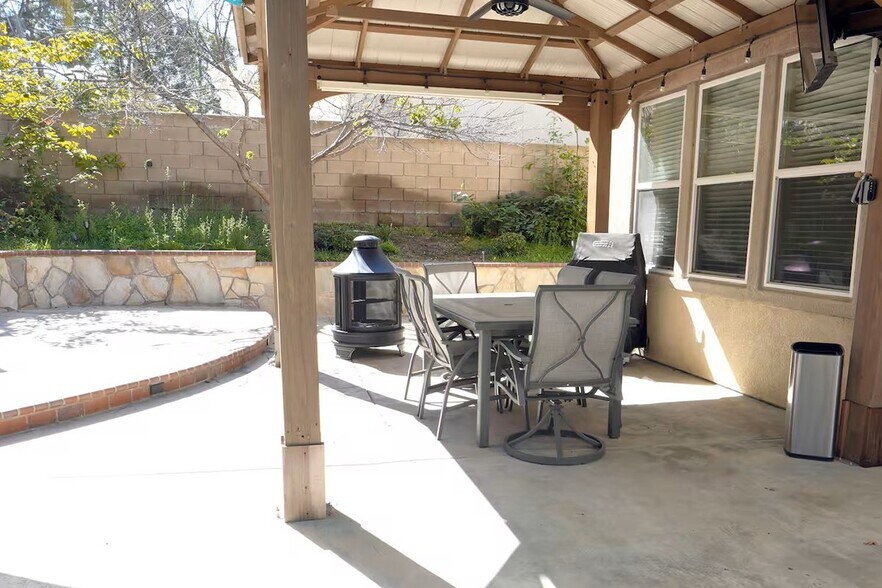 Building Photo - 2939 Hawks Pointe Dr