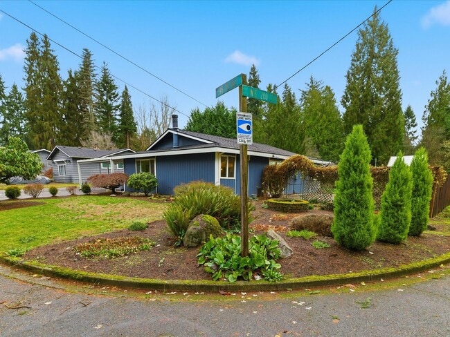 Building Photo - 20004 95th Pl NE