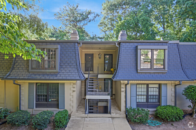 Building Photo - 93 La Rue Pl NW