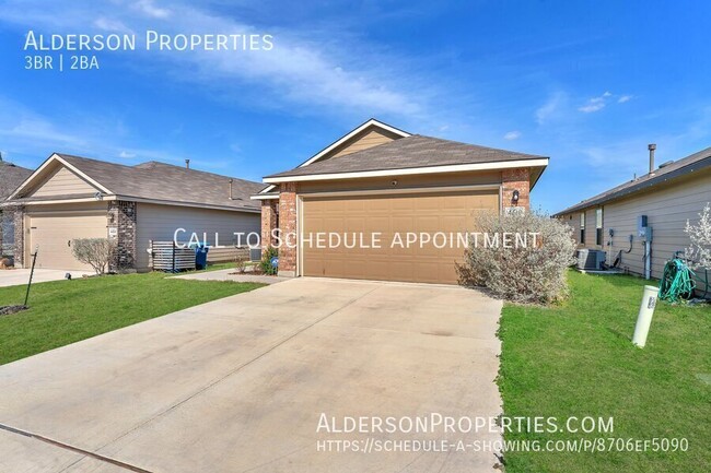 Building Photo - 4410 Lake Ritter St