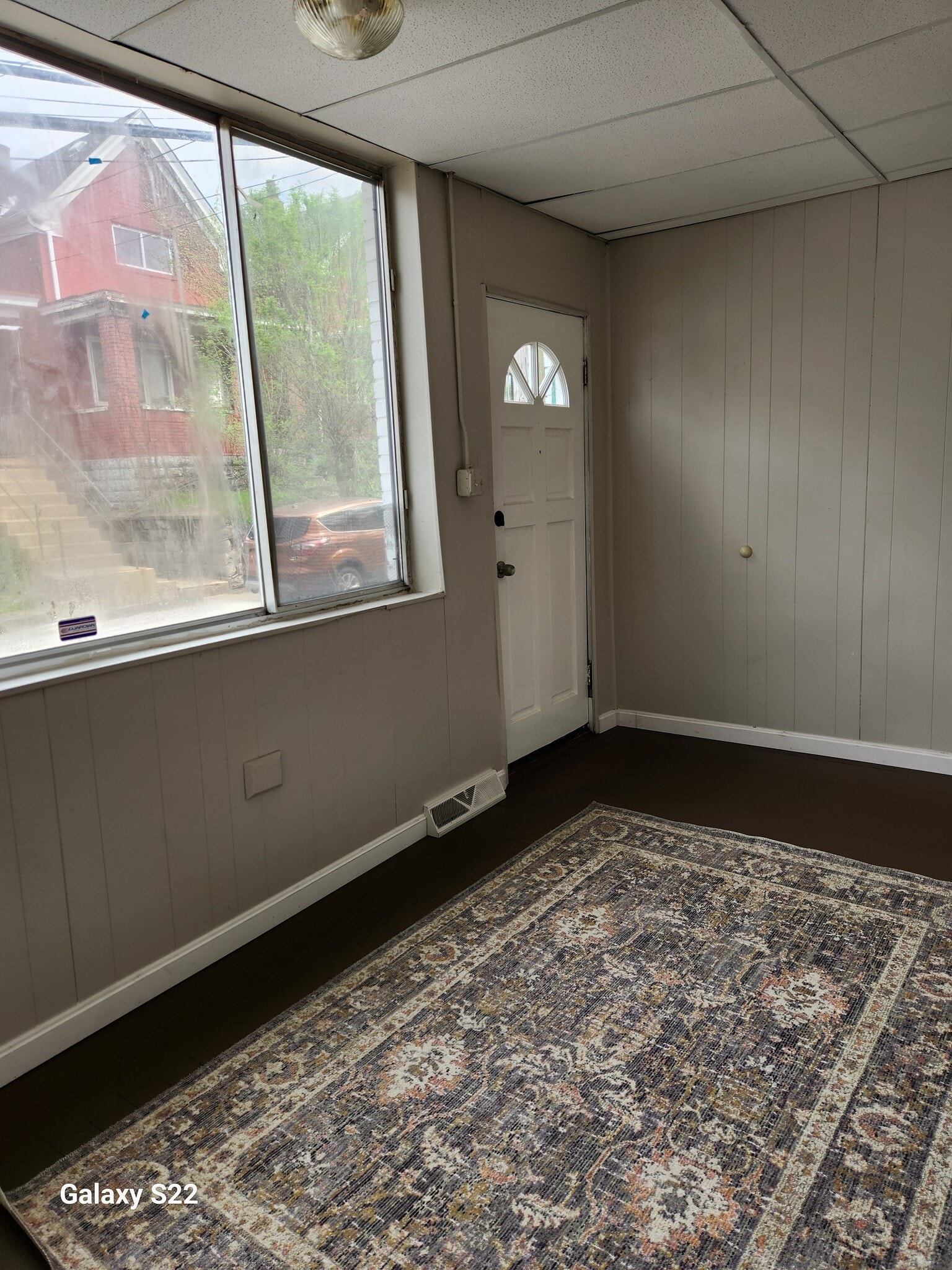 Sun room - 85 Highland Ave