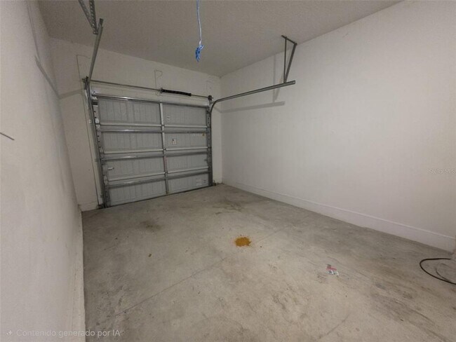 Building Photo - 469 Madison Dr