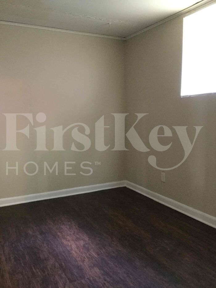 Building Photo - 8634 Lighthorse Dr
