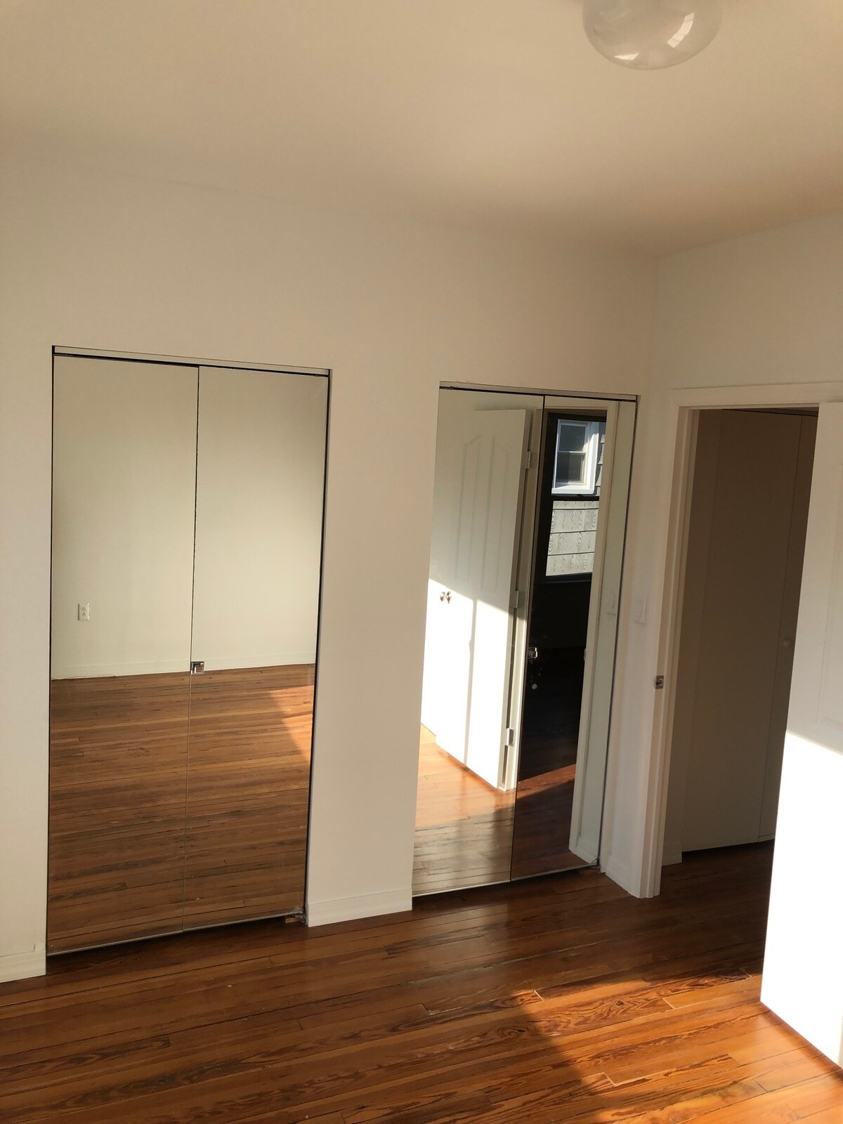 Building Photo - 27 Alton Pl