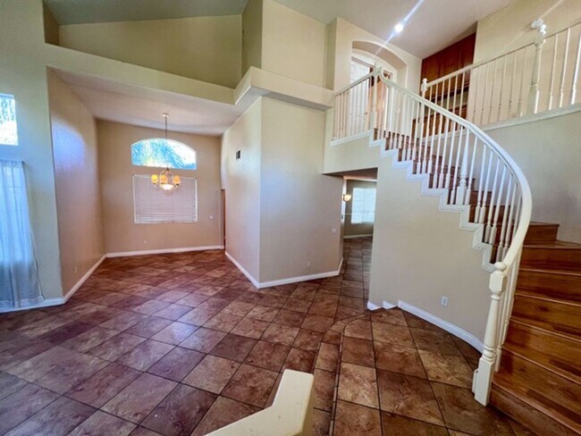 Building Photo - Wonderful 4 bedroom Temecula home for LEASE!