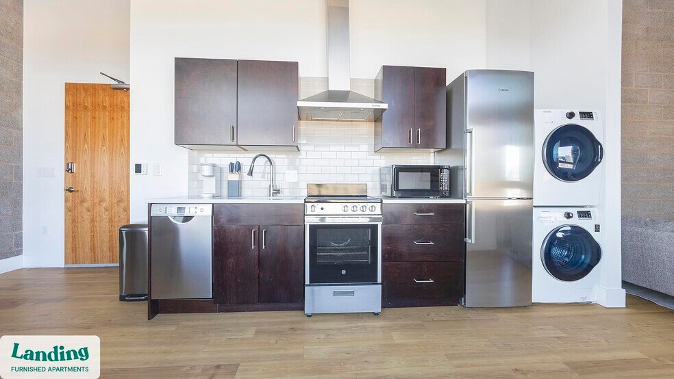 Building Photo - 135 Adams St