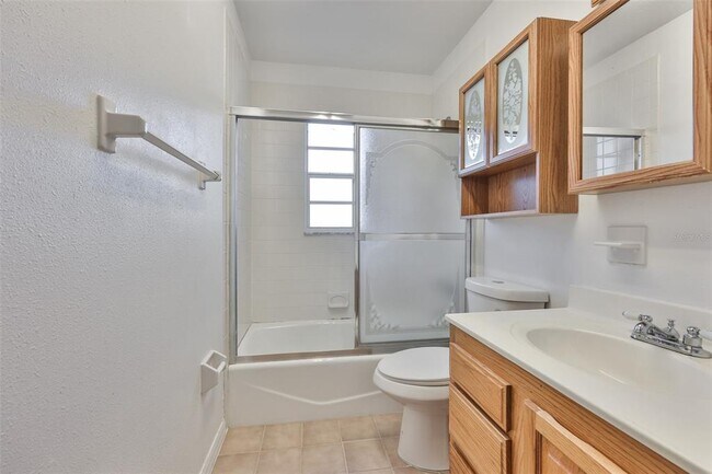 Building Photo - 7201 E 21st Ave