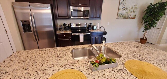 Building Photo - 4243 Expedition Wy