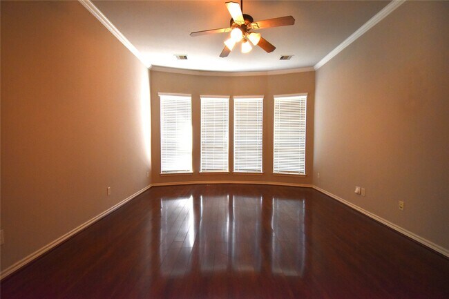 Building Photo - 17523 Driftwood Prairie Ln