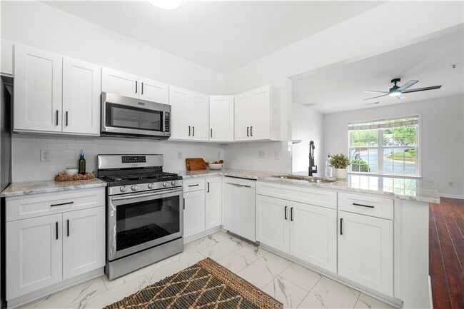 Building Photo - 1135 Kilmington Ct
