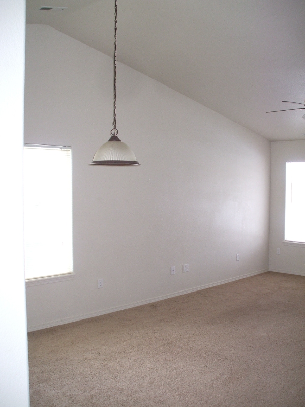 Building Photo - 2407 Inspiration