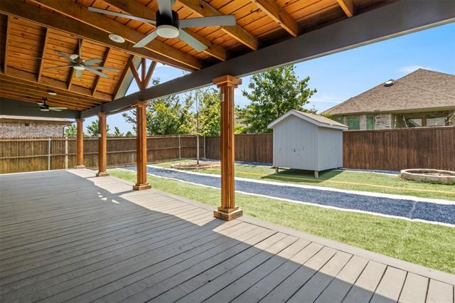 Building Photo - 1017 Chatsworth Dr