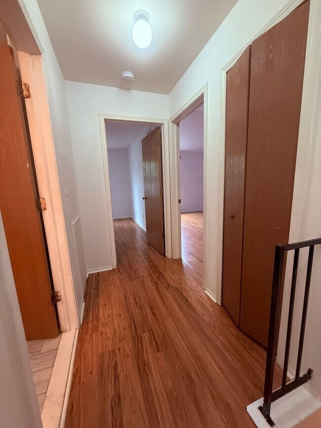 Building Photo - 3025 Forest Creek Ct