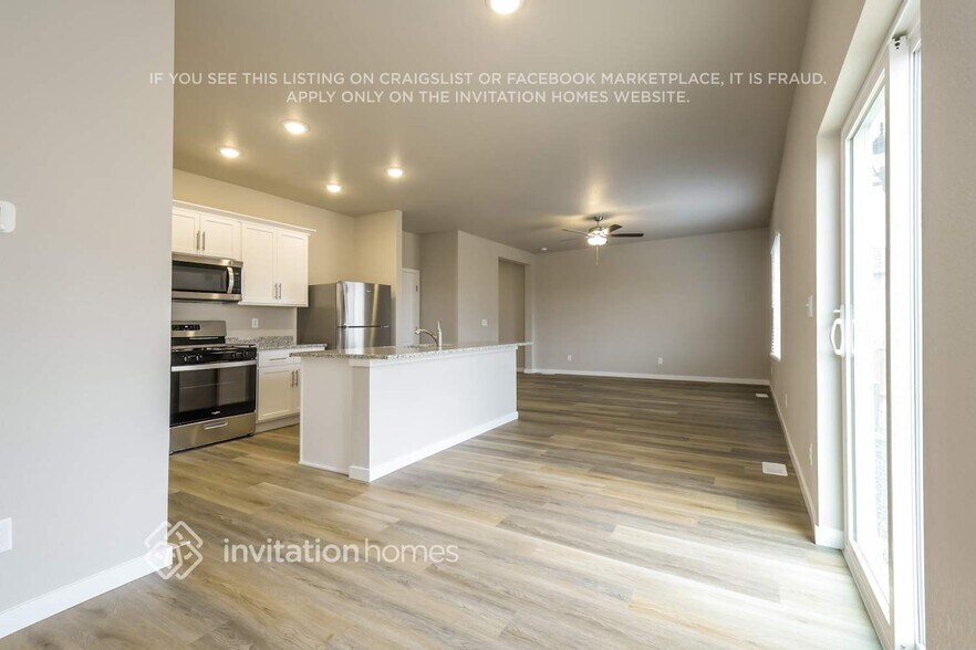 Building Photo - 7410 Green River Ave