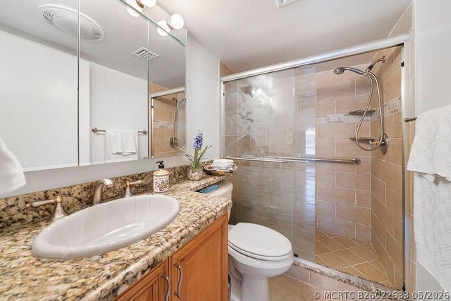 Building Photo - 9900 Pineapple Tree Dr