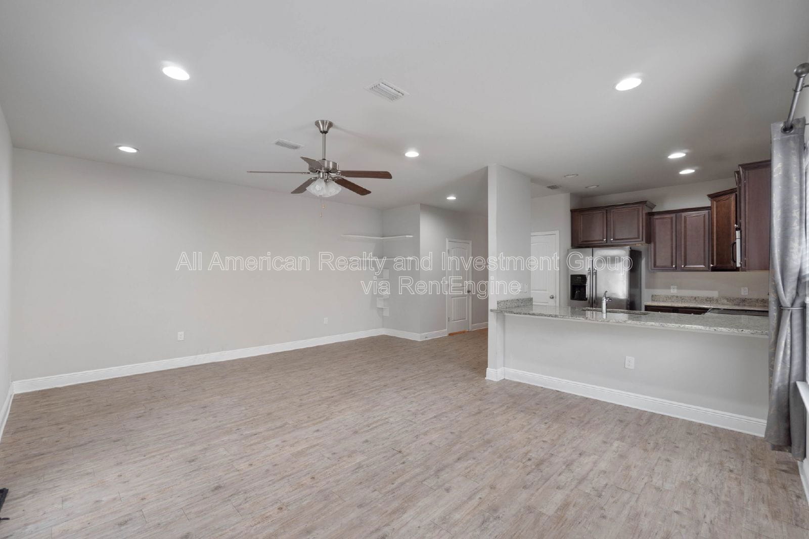 Building Photo - 8827 Little Cormorant Ln