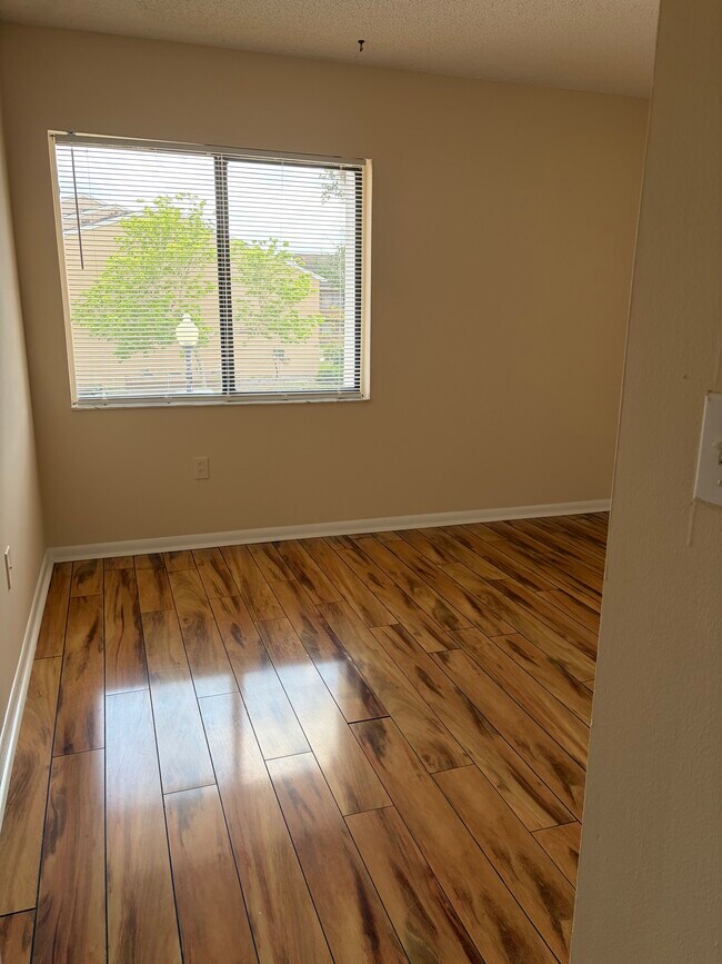 Building Photo - Tamrind Condominium