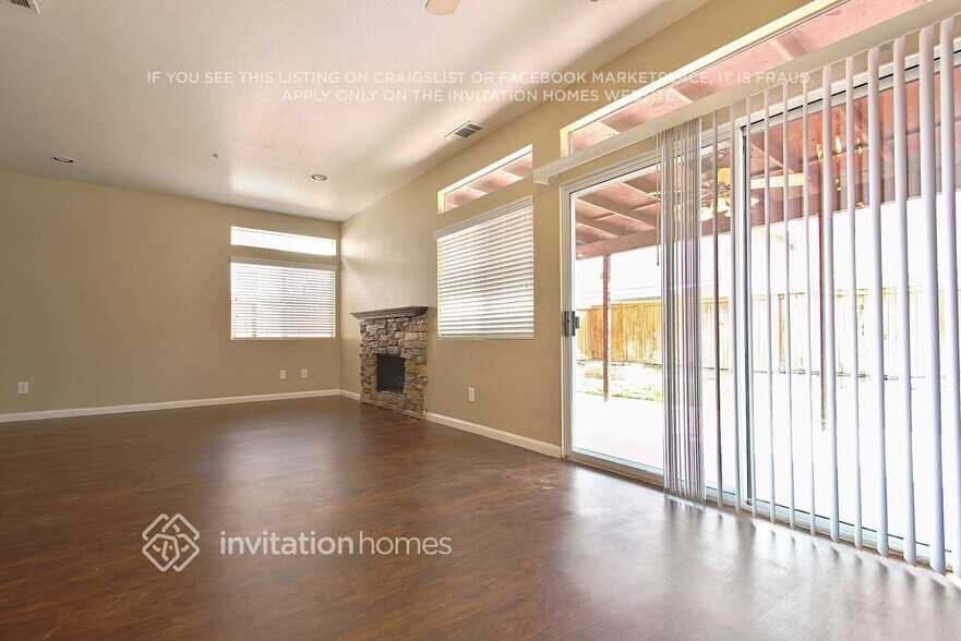Building Photo - 15441 Martos Rd