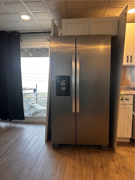 Building Photo - 24 Lewis St