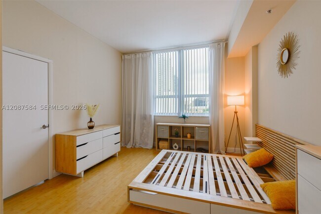 Building Photo - 2275 Biscayne Blvd