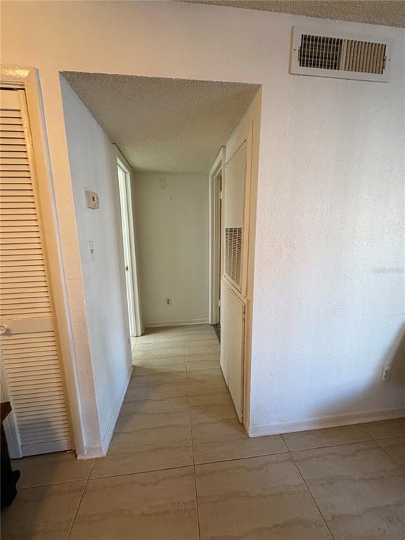 Building Photo - 5601 Rosebriar Way