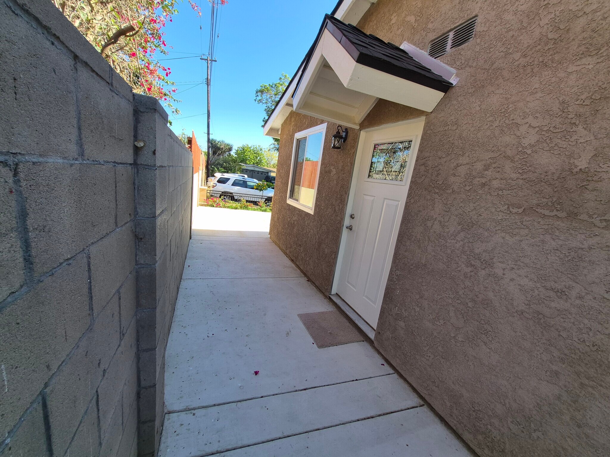 Street view - 901 E Occidental St