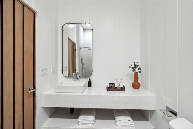 Building Photo - 4001 Coldstream Terrace