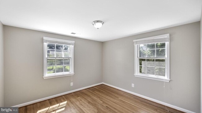 Building Photo - 9705 Eclipse Pl